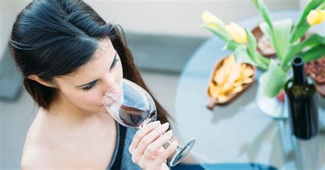 New Guidelines Say Women Should Absolutely Not Drink During Pregnancy