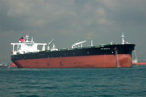 saudi arabias oil tanker flotilla  reaching     objections