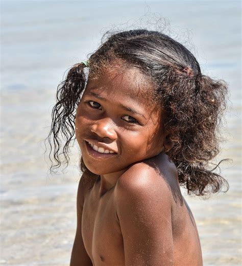 Beach Girl Ifati Madagascar Rod Waddington Flickr