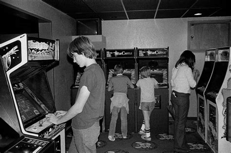 throwback photos from old video game arcades cnet
