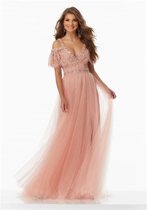 boho prom dress with lace bodice and tulle skirt style