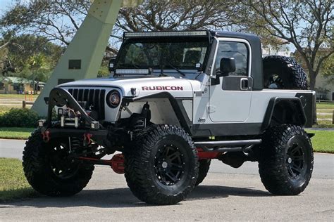 actualizar  imagen  jeep wrangler unlimited lifted