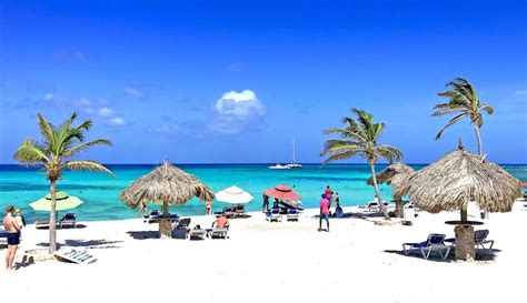 5 reasons to visit aruba this summer