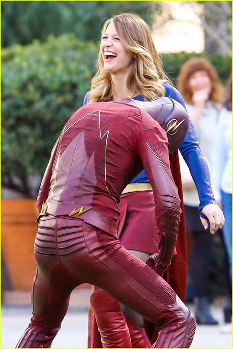 Grant Gustin And Melissa Benoist Wrap Flash And Supergirl Crossover