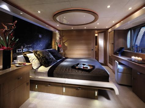 17 Extraordinary Yacht Bedroom Designs That You Will Want