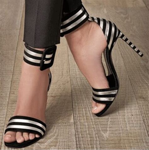 shoes stripes wheretoget