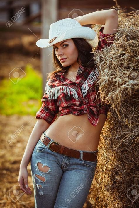 pin auf 2019 cowgirl curvella