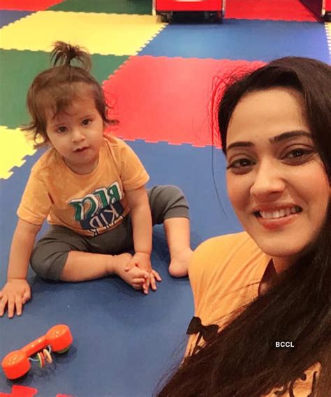 Shweta Tiwari Enjoys Vacations With Her Son The Etimes Photogallery Page 5