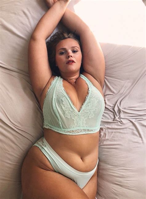 pin på curvy bbw plus size plump files