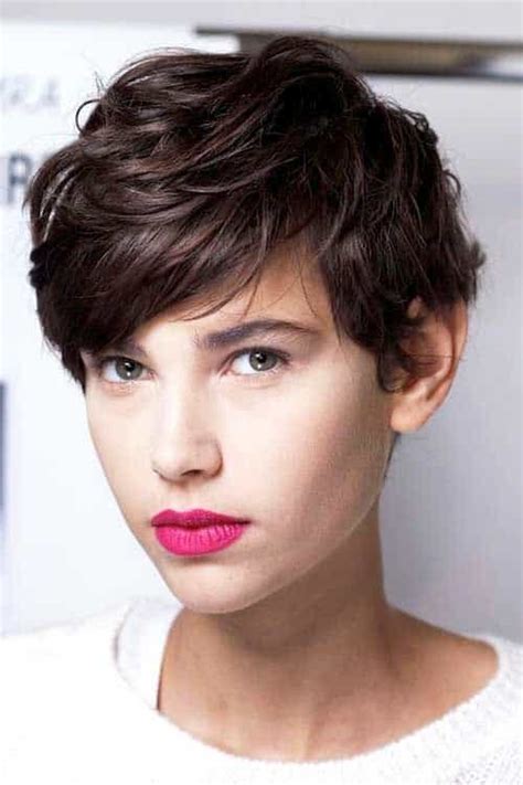 13 most viral classic short hairstyles for thick hair pictures