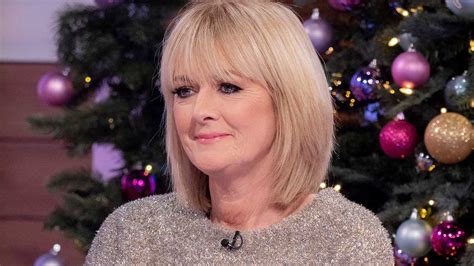loose women s jane moore has fans swooning over her festive tinsel