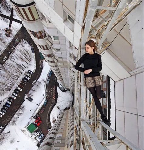 This Russian Girl Takes Extremely Dangerous Selfies Myrepublica The
