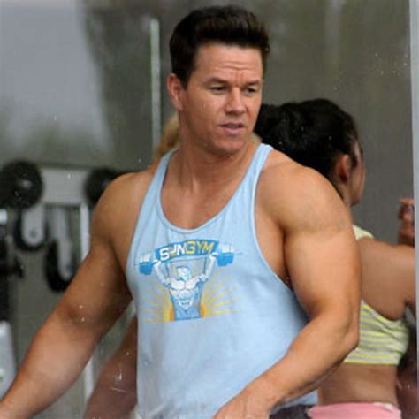 hot how mark wahlberg got his massive muscles e online