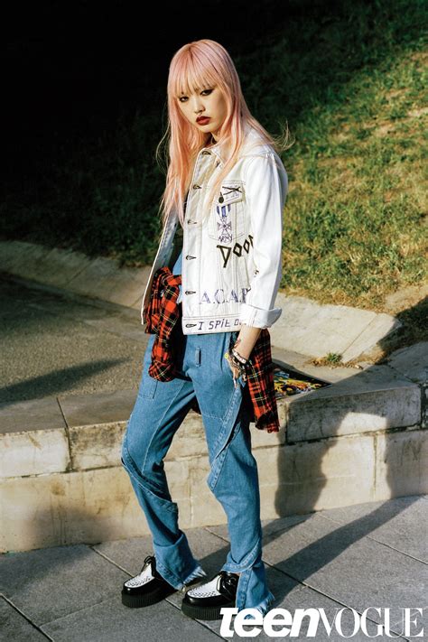 rising model fernanda ly shows us how to pull off grunge style teen vogue