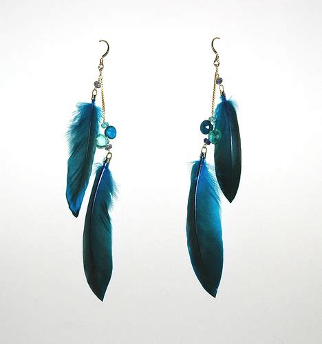 jewellahry amazing feather earring trend