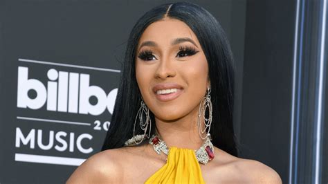 cardi b may be starting a beauty trend with her ‘press