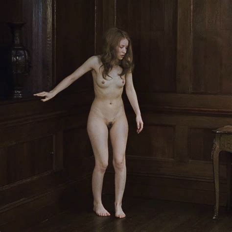 Emily Browning Nude — Sleeping Beauty 2011 Celebrity