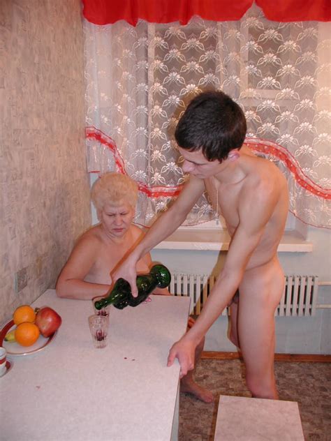 Russian Granny Margot Fucks The Lodger In The Kitchen 230 Pics 3
