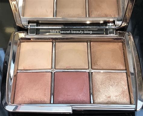 simple new yorker hourglass ambient lighting palette
