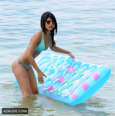 Jasmin Walia In A Bikini On Holiday In The Mediterranean Aznude