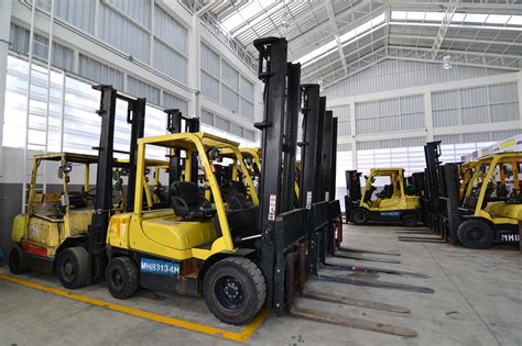 common types  forklifts  hire       decorative