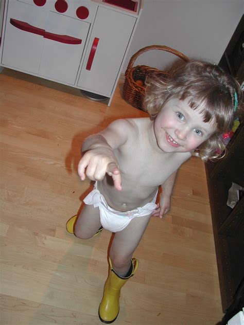 naked girl in nappies porn pictures