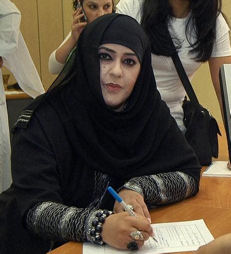 Arab Women News Kuwaiti Woman Politician Calls For Men To