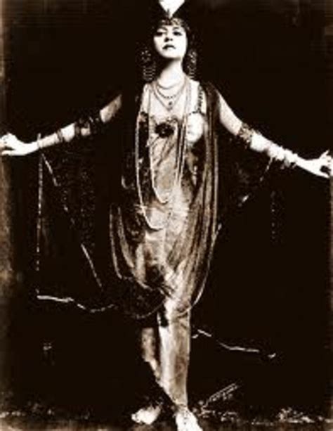 Cleopatra Vii Biography Hubpages