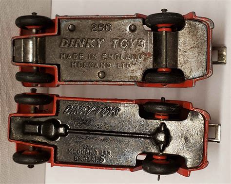 dinky  stream lined fire engine