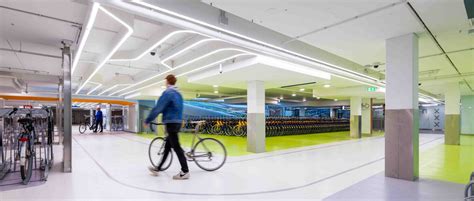 fietsenstalling amsterdam zuidplein na transformatie officieel geopend studiosk
