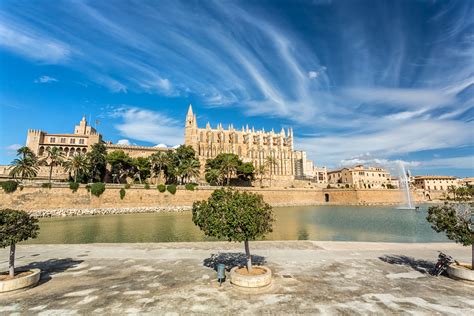 razones  viajar  mallorca el paraiso balear