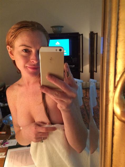 Lindsay Lohan Nude Leaked Photos Complete Collection 2020
