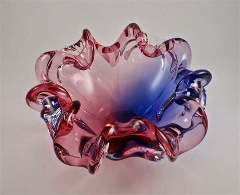 Can Anyone Id The Signature On This Piece Of Murano Style Art Glass