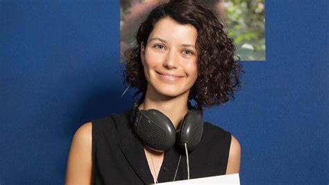 Beren Saat Branded As A Lesbian Because Of This Picture On