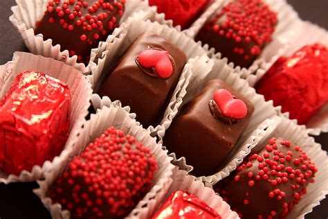 valentine s day candy the sweet and the scary a healthier michigan