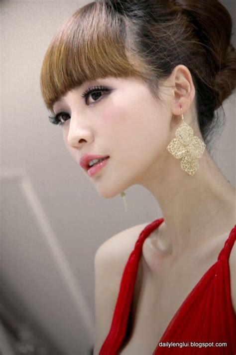 ada liu yan 柳岩 from hunan china lenglui 99 pretty sexy cute hot beautiful asian