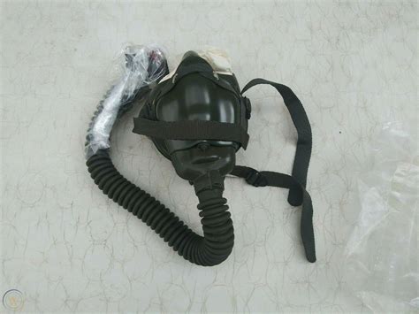 pressure breathing oxygen mask ms  size large mfg sierra eng