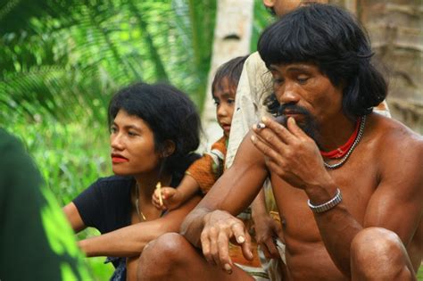7 Suku Di Indonesia Yang Hampir Punah Keberadaanya