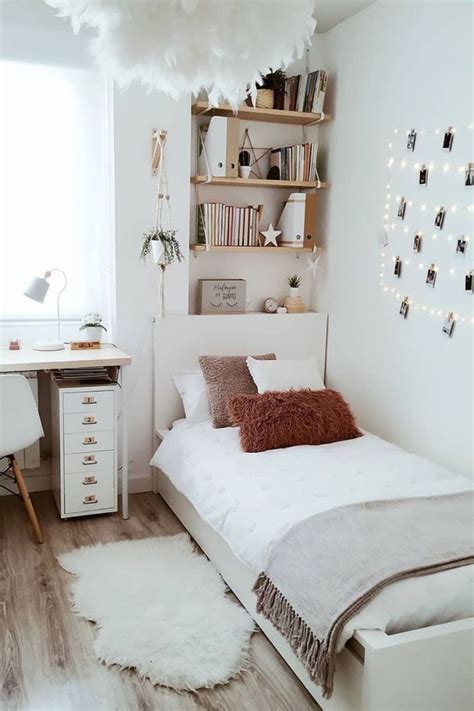 aesthetic room decors  add   room   small room