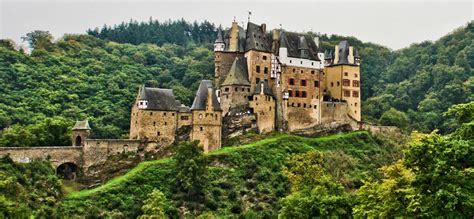 disney kasteel duitsland neuschwanstein hrad bavorsko fotografie zdarma na pixabay saida