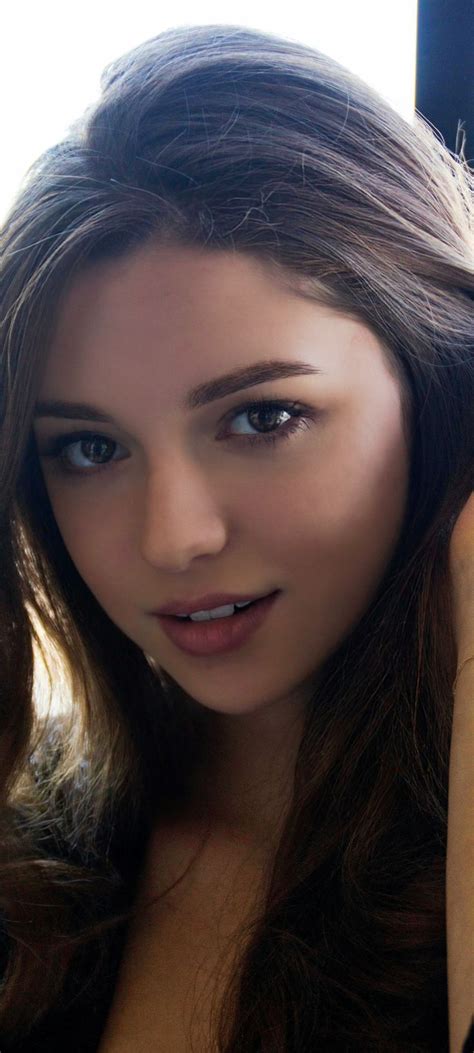 Elena Safavi 002 Beautiful Girl Face Beauty Girl Beautiful Women Faces