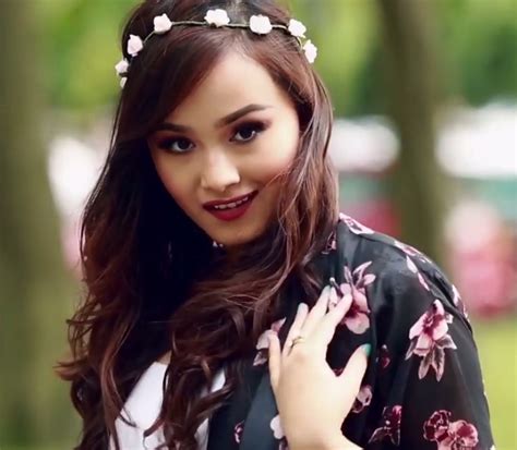 Nepali Actrice Fotos Indian Actress Porn Videos Free