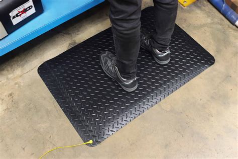 deckplate anti static esd anti fatigue mat floor safety