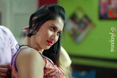 Antarvasna Actress Diviyanshini Cute Stills In Saree