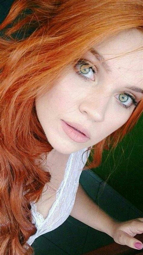Pin By Slvham On Redhead Beauty Red Hair Green Eyes Beautiful