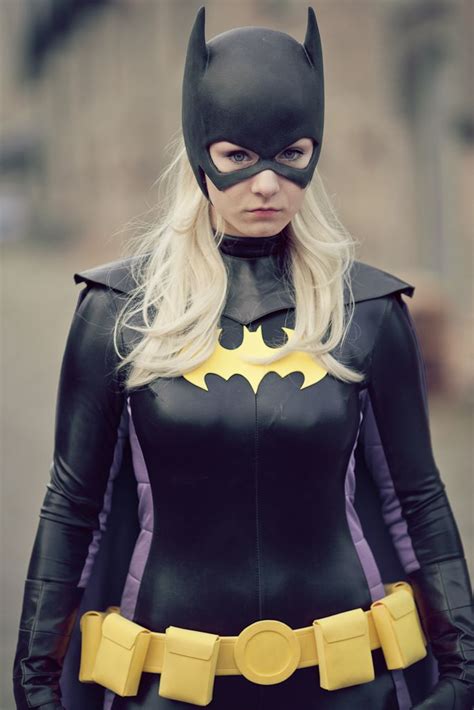 Sina Batgirl Stephanie Brown Iii Batgirl Cosplay Dc