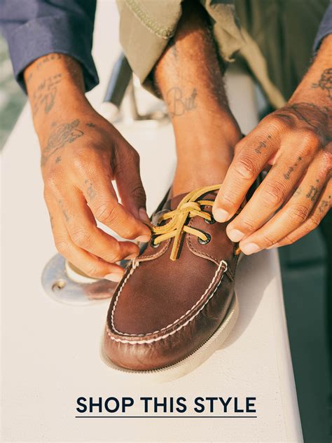 Men’s Brown Boat Shoes
