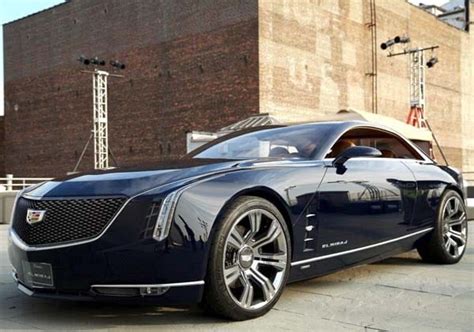 cadillac luxury flagship sedan  define  brand kelley blue book