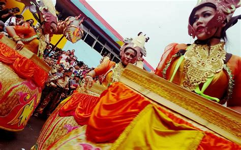 pesta rakyat bogor simbol kebudayaan indonesia okezone travel