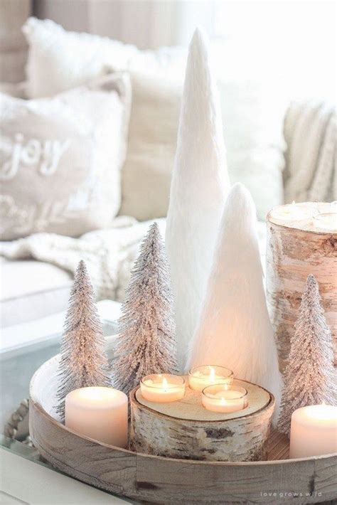 lovely winter coffee table decoration ideas